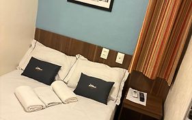 Downtown Santana Hotel